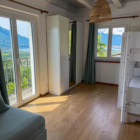 Casa Ai Vigneti By Holap Sa Gordola